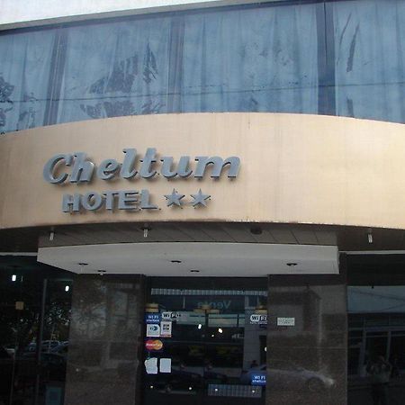 Cheltum Hotel Trelew Eksteriør billede